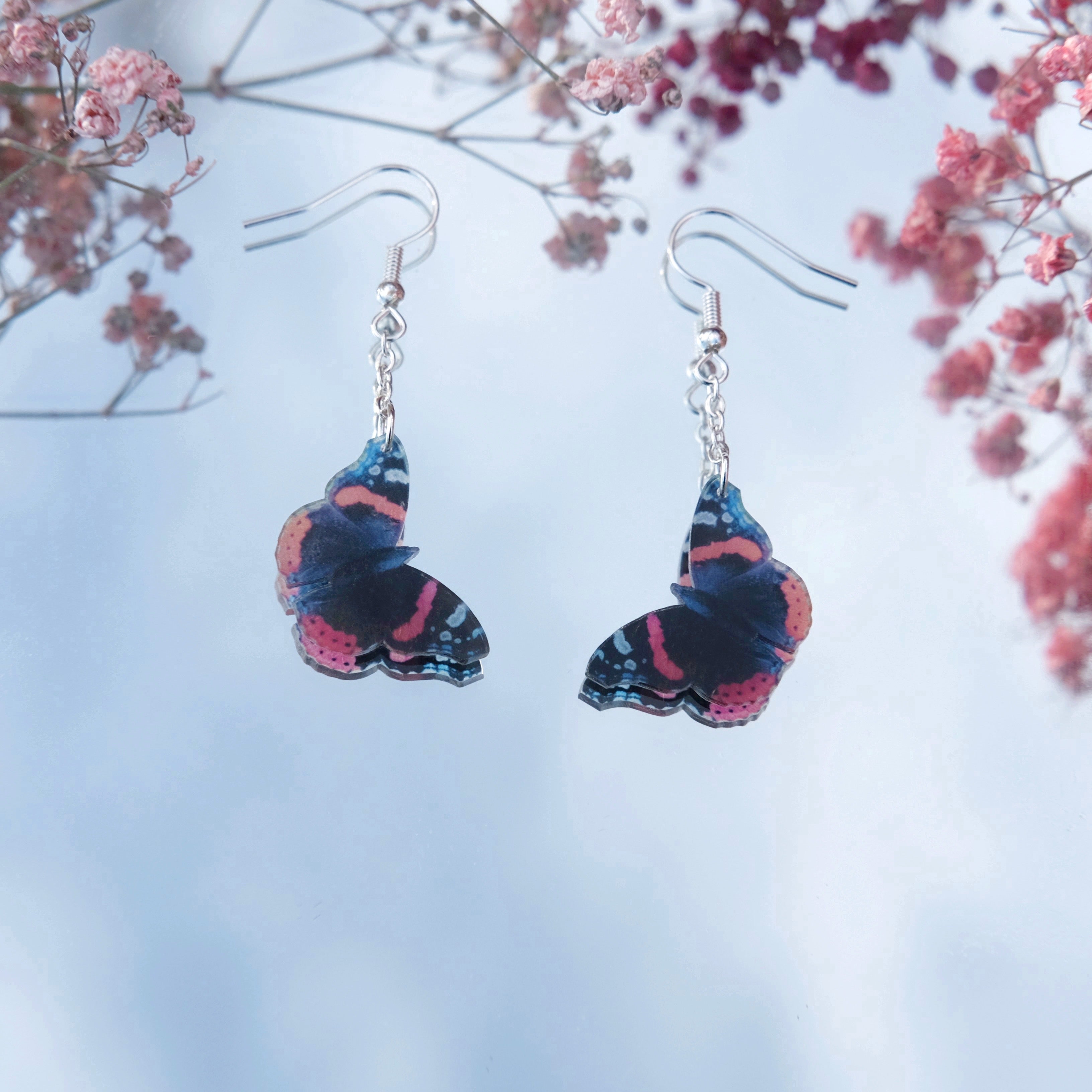 Amiraaliperhonen-korvakorut