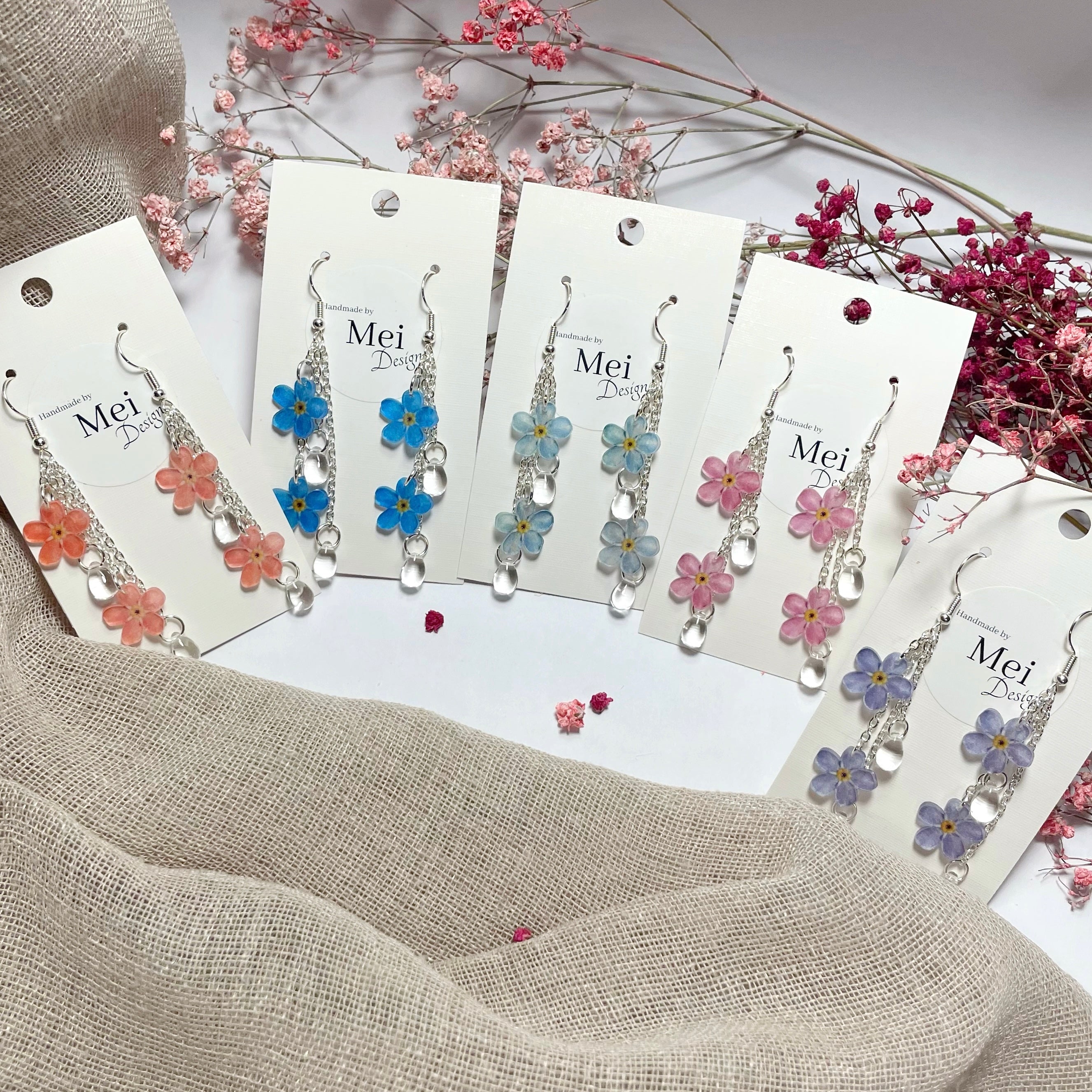 Lemmikki-korvakorut helmillä