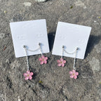 Lemmikki-korvakorut kahdelle reiälle